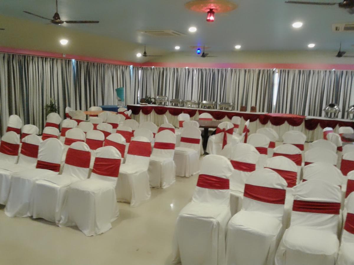 Regant Lake Village, Kollam. Chavara Bagian luar foto